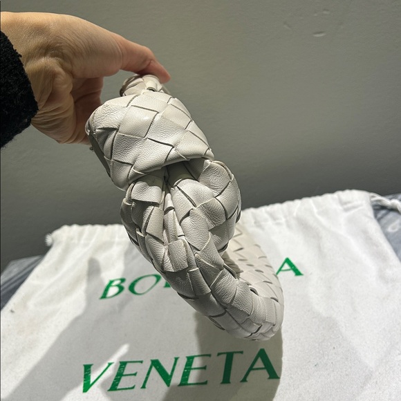 Bottega Veneta Jodie bag - Picture 5 of 11